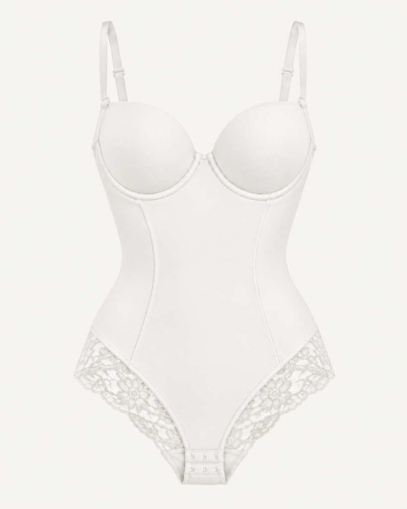 Białe body modelujące, przód